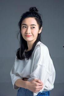 何昕霖 照片,镜头下的青春风采  第3张