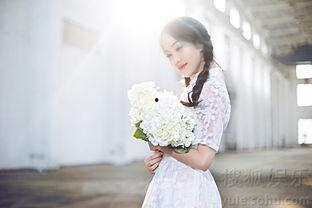 郭露文 背景,从平凡走向卓越的励志人生  第2张